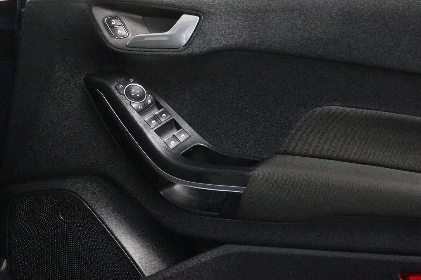 2021 Ford Fiesta — image 29
