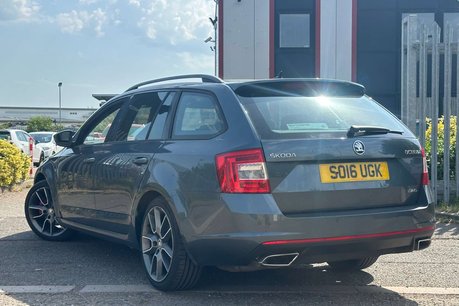 Skoda Octavia 2.0 TDI vRS Estate 5dr Diesel DSG Euro 6 (s/s) (SNav) (184 ps) 18