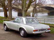 Mercedes-Benz SL Series 280 SL Pagoda (W113) 2