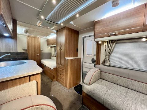 Compass Kensington 574  28
