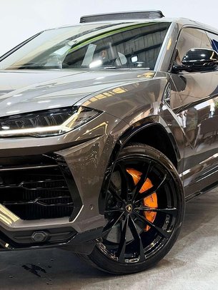 Lamborghini Urus 4.0 V8 BiTurbo SUV 5dr Petrol Auto 4WD Euro 6 (650 ps) 2
