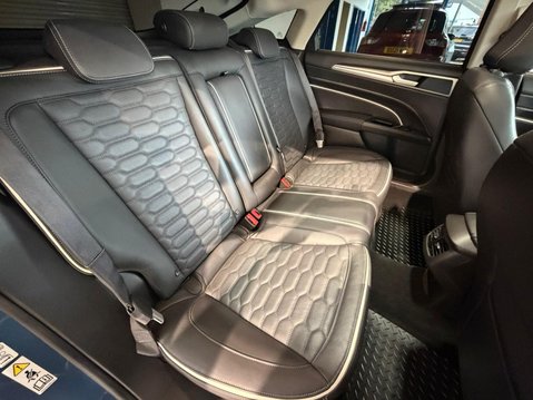 Ford Mondeo 2.0 TDCi Vignale Powershift Euro 6 (s/s) 5dr 42