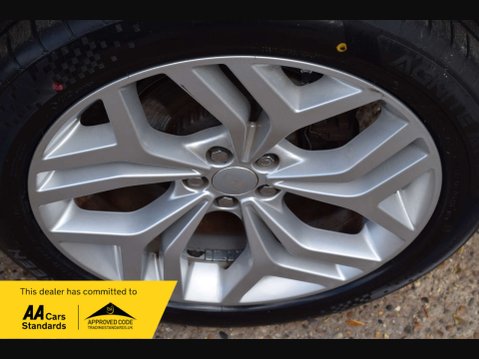 Land Rover Range Rover Evoque 2.0 Range Rover Evoque R-Dynamic SE D Auto 4WD 5dr 23