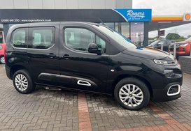 Citroen Berlingo BLUEHDI FEEL M WHEELCHAIR RAMP 7