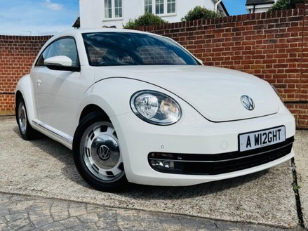 Volkswagen Beetle 2.0 TDI Design Hatchback 3dr Diesel DSG Euro 5 (140 ps)