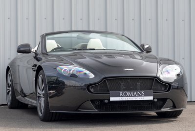 Aston Martin V12 Vantage S Roadster