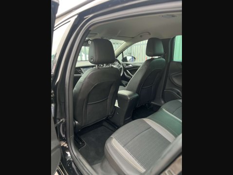 Vauxhall Astra 1.2 Astra Griffin Edition T 5dr 21