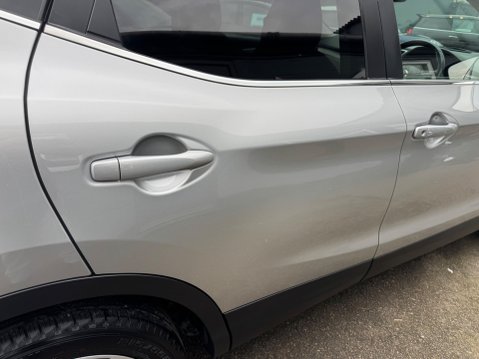 Nissan Qashqai N-CONNECTA DIG-T 10