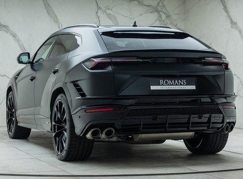 Lamborghini Urus S 10