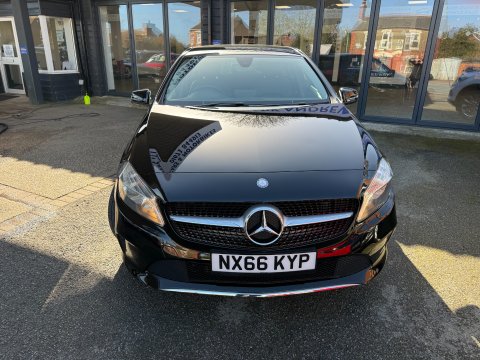 Mercedes-Benz A Class A 180 D SPORT 8