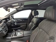 BMW 7 Series 4.4 750i M Sport xDrive Auto 4WD 4dr 33