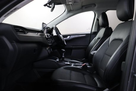 Ford Kuga TITANIUM 42