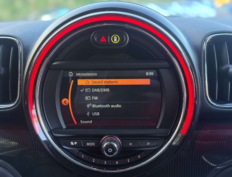 Mini Countryman 1.5 Countryman Cooper Exclusive Auto 5dr 31