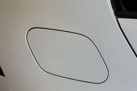 Volkswagen Golf e-Golf Hatchback 5dr Electric Auto (115 ps) 100