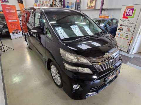 Toyota Vellfire 15