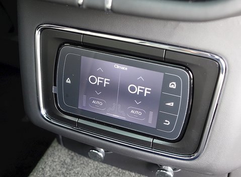 Bentley Bentayga First Edition 21