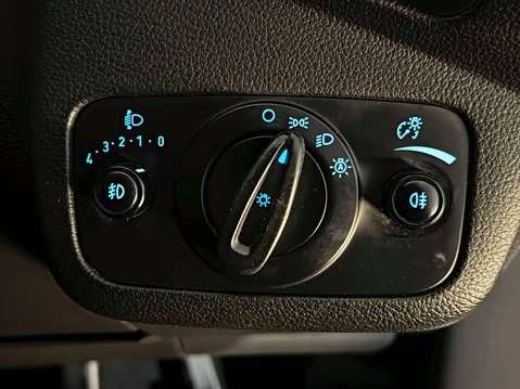 Ford Kuga TITANIUM TDCI 17