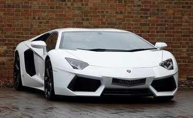 Lamborghini Aventador LP 700-4 1