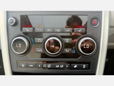 Land Rover Discovery Sport 2.0 Discovery Sport HSE TD4 Auto 4WD 5dr 22