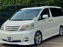 Toyota Alphard Sunroof 8 Seater