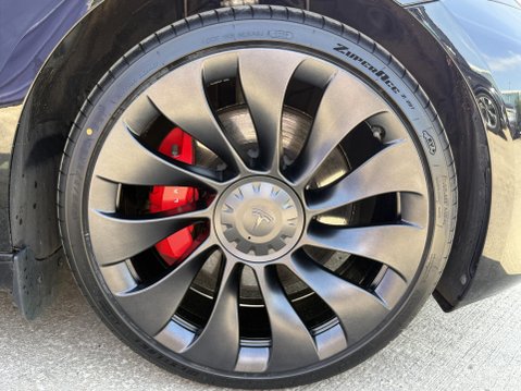 Tesla Model 3 (Dual Motor) Performance Saloon 4dr Electric Auto 4WDE (Performance Upgrade 13