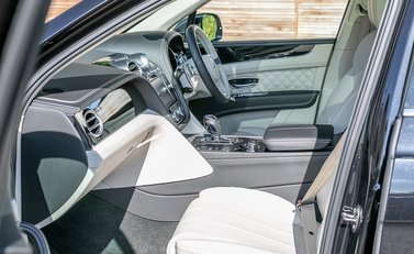 Bentley Bentayga Diesel 17