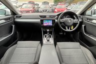 Skoda Superb SE TSI AUTOMATIC. 1 PREVIOUS KEEPER.. APPLE PLAY.. 5 MAIN DEALER SERVICE 15