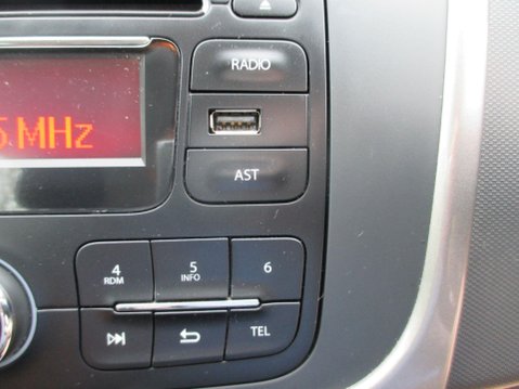 Dacia Logan 0.9 TCe Laureate Euro 6 (s/s) 5dr 38