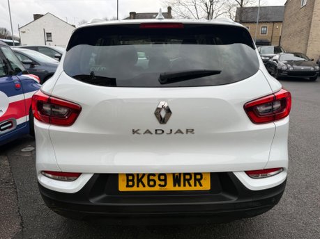 Renault Kadjar ICONIC TCE 7