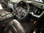 Volvo XC60 2.0 XC60 Momentum D4 AWD Auto 4WD 5dr 15