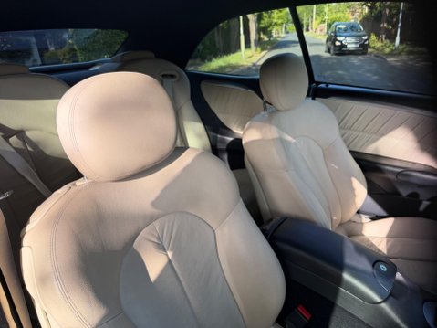 Mercedes-Benz CLK 3.0 CLK280 Sport Cabriolet 7G-Tronic 2dr 74