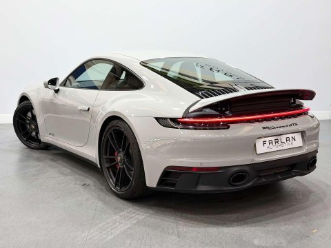 Porsche 911 3.0T 992 Carrera 4 GTS Coupe 2dr Petrol PDK 4WD Euro 6 (s/s) (480 ps) 30
