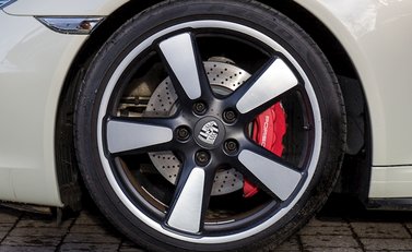 Porsche 911 50th Anniversary Edition 8