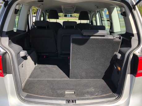 Volkswagen Touran 1.6 TDI S 7 seater, 79,000m 2 owners, good history 9