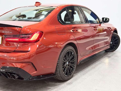 BMW 3 Series 2.0 330e 12kWh M Sport Saloon 4dr Petrol Plug-in Hybrid Auto Euro 6 (s/s) ( 25
