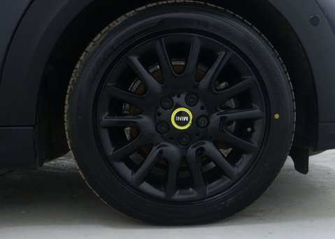 Mini Hatch Cooper S Electric Level 3 3dr 15