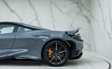 McLaren 765LT 45