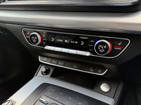 Audi Q5 2.0 TDI Sport S Tronic quattro Euro 6 (s/s) 5dr 29