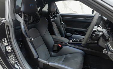Porsche 911 GT3 (992) 14