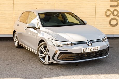 Volkswagen Golf R-LINE TSI