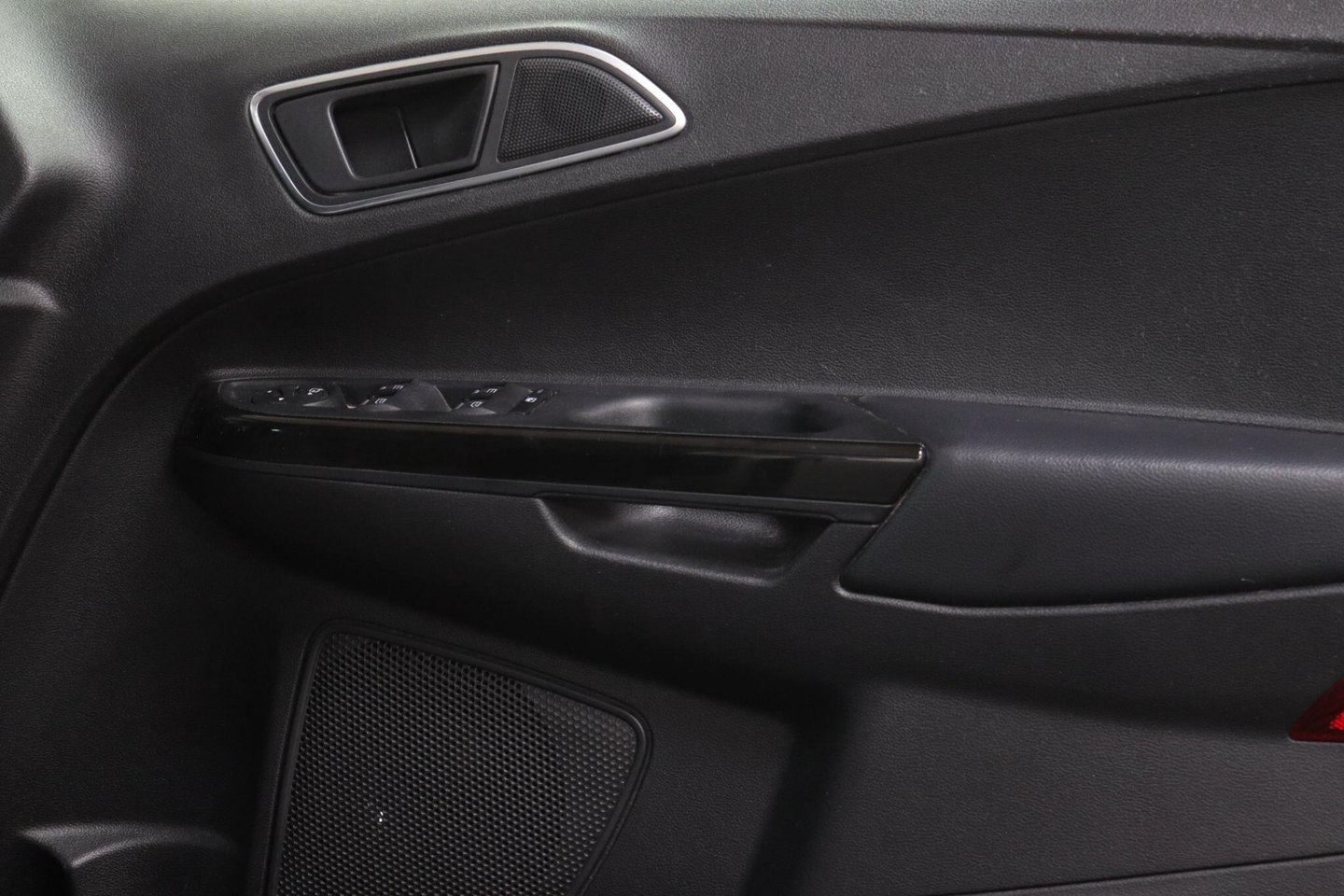 2017 Ford B-MAX — image 32