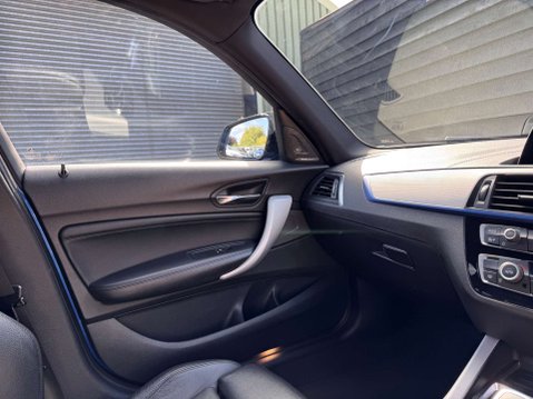 BMW 1 Series 3.0 M140i Shadow Edition Auto 5dr 30