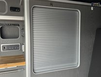Volkswagen Transporter Highline|Camper|4 Berth|4 Belt|Pop Top|Kitchen|Euro 6 16