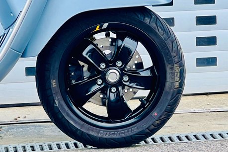 Piaggio Vespa GTS Vespa GTS 125 SuperTech 9