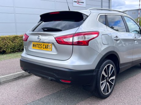 Nissan Qashqai 1.6 dCi Tekna 2WD Euro 6 (s/s) 5dr 49