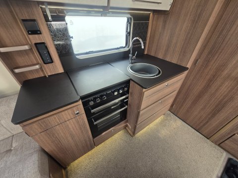 Bailey Unicorn Merida Black edition 12