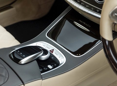 Mercedes-Maybach S650 Cabriolet 28