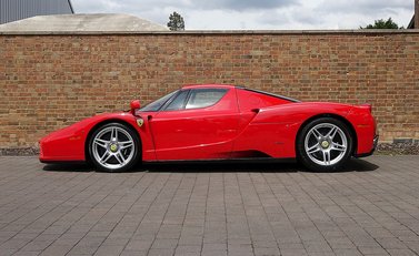 Ferrari Enzo 17
