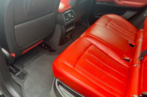 BMW X6 XDRIVE 30D M SPORT AUTO HUGE SPEC 37