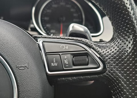 Audi RS5 4.2 FSI V8 Coupe 2dr Petrol S Tronic quattro Euro 5 (450 ps) 14